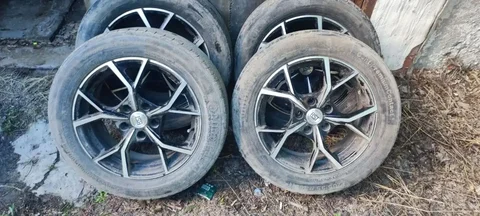 Продам летние колеса R16 на Volkswagen Passat - Кузовные детали в Тюмень