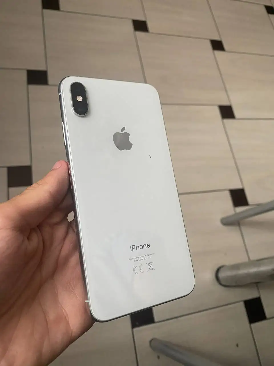 Продам iPhone 11 и Xs Max - Телефоны (Электроника) в Тюмень