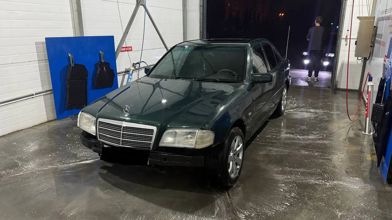 Mercedes W202 1996 - Авто в Тюмень