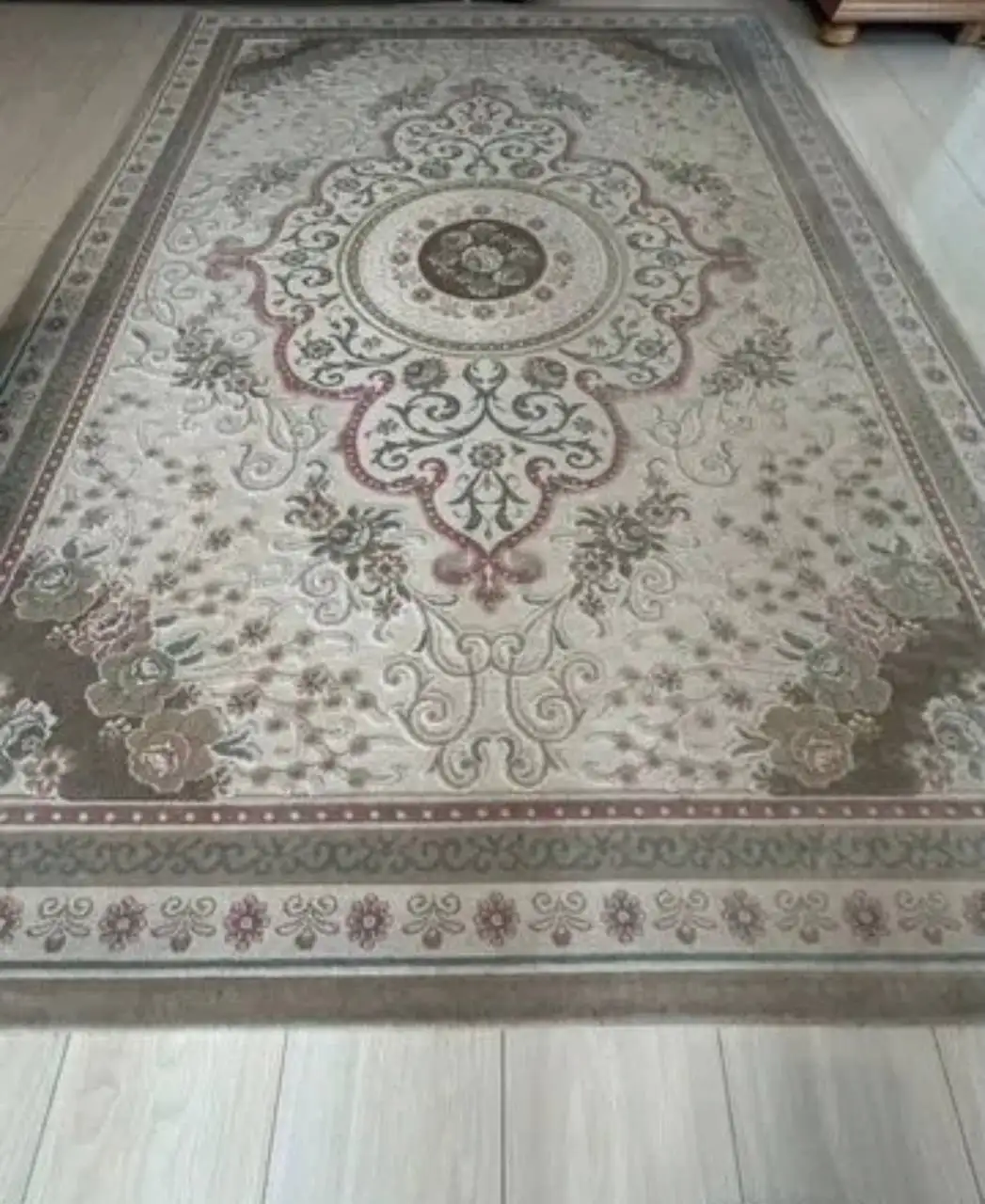 Продам турецкий ковёр 230/160, отличное состояние - Барахолка в Тюмень