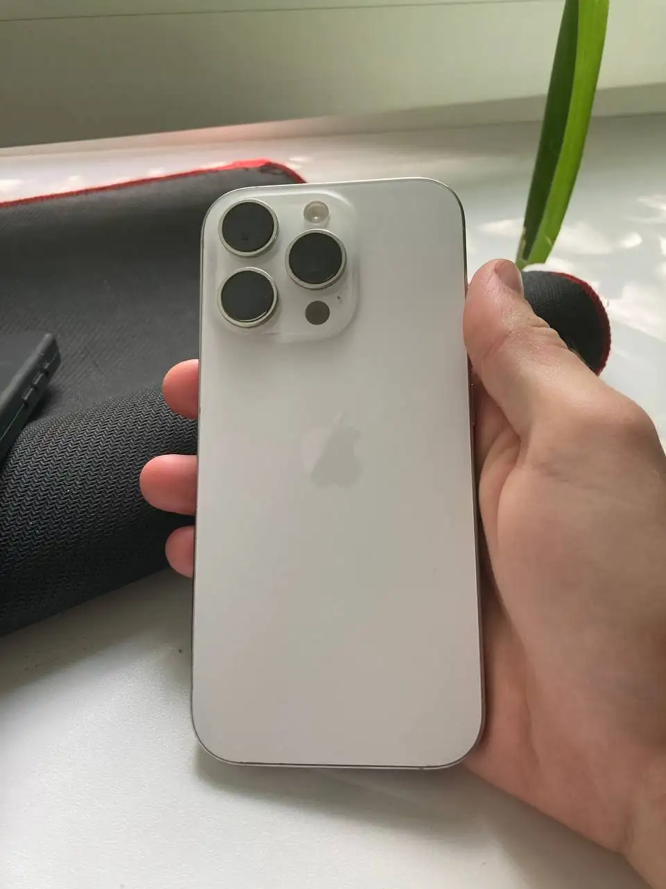 Продам iPhone 16 Pro 256GB в Тюмени - Телефоны и смартфоны (Электроника) в Тюмень