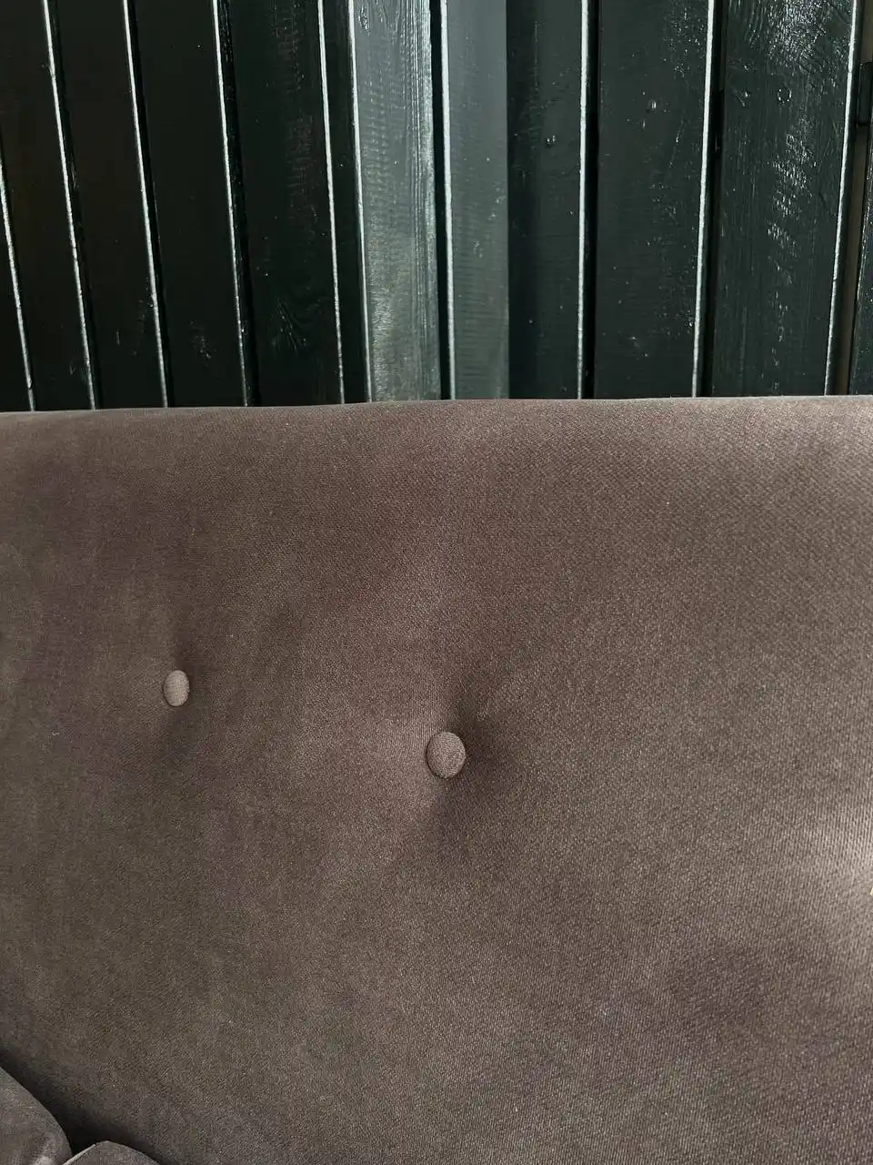 Диван в состоянии нового