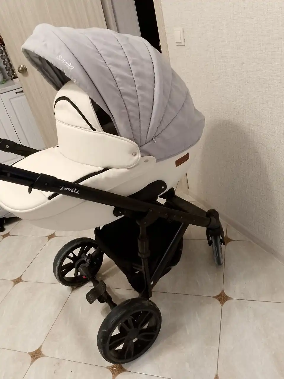 Продам коляску