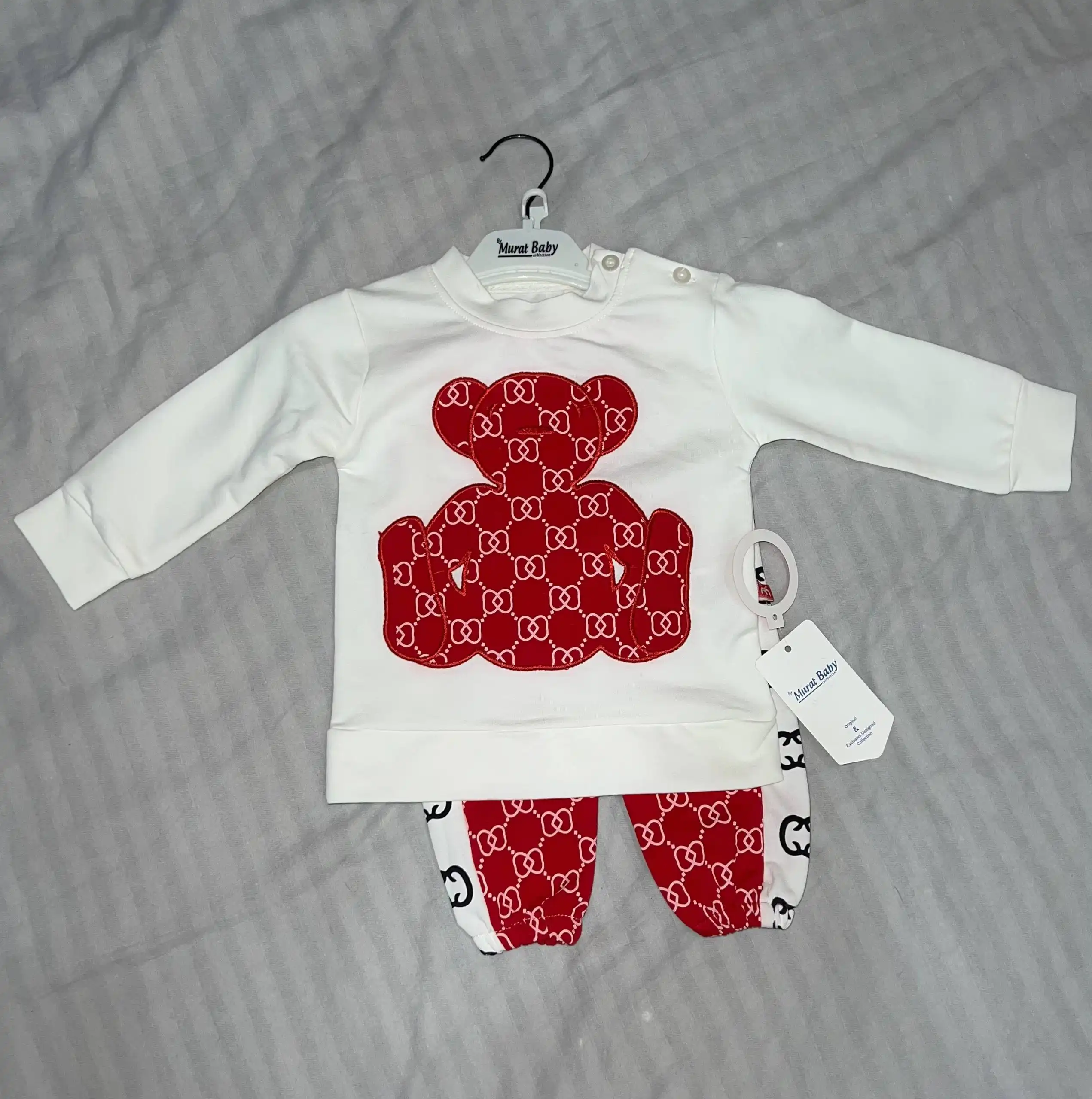 Продам костюм детский