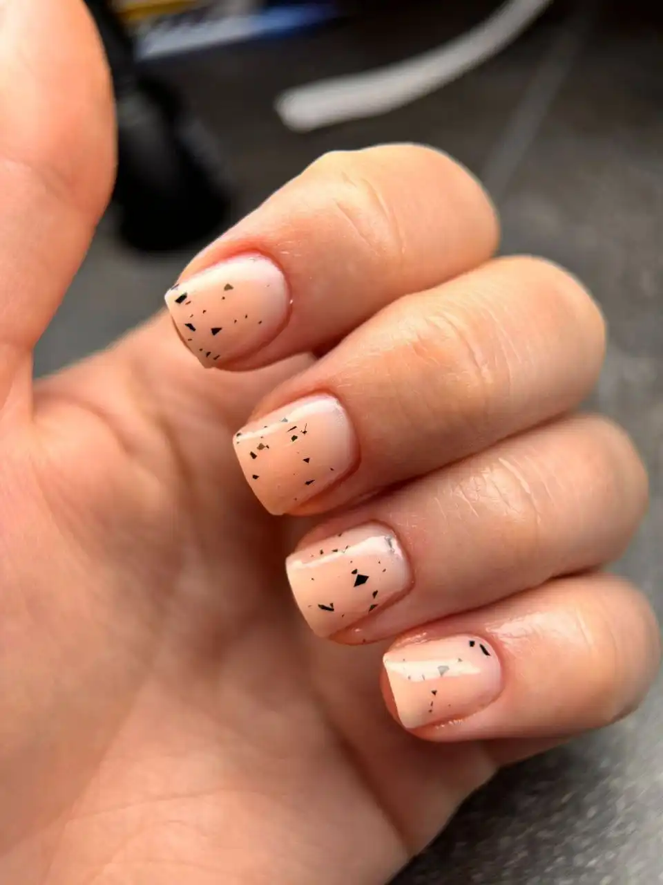 Маникюр и гель-лак для портфолио