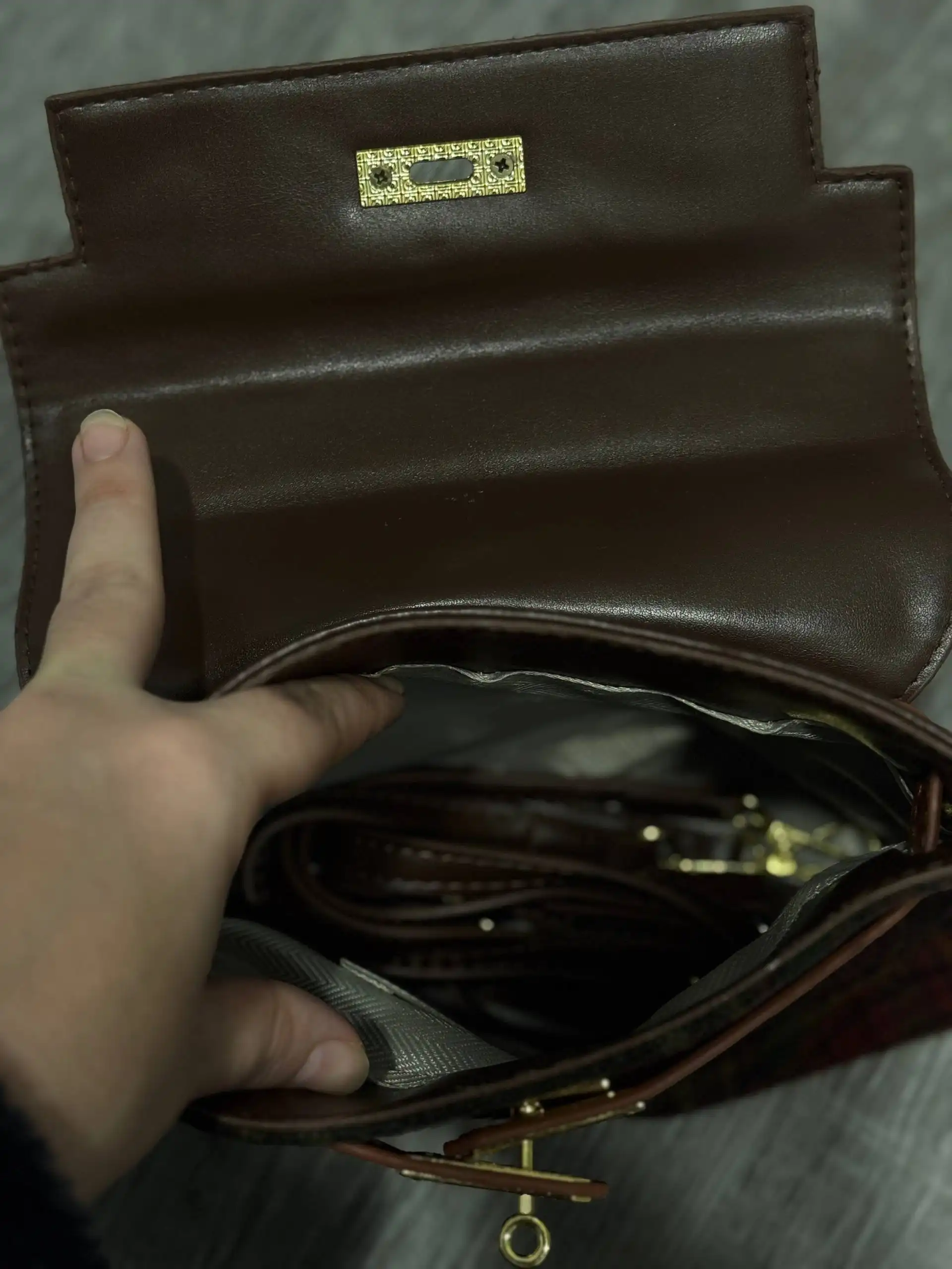 Продам сумку-рюкзак