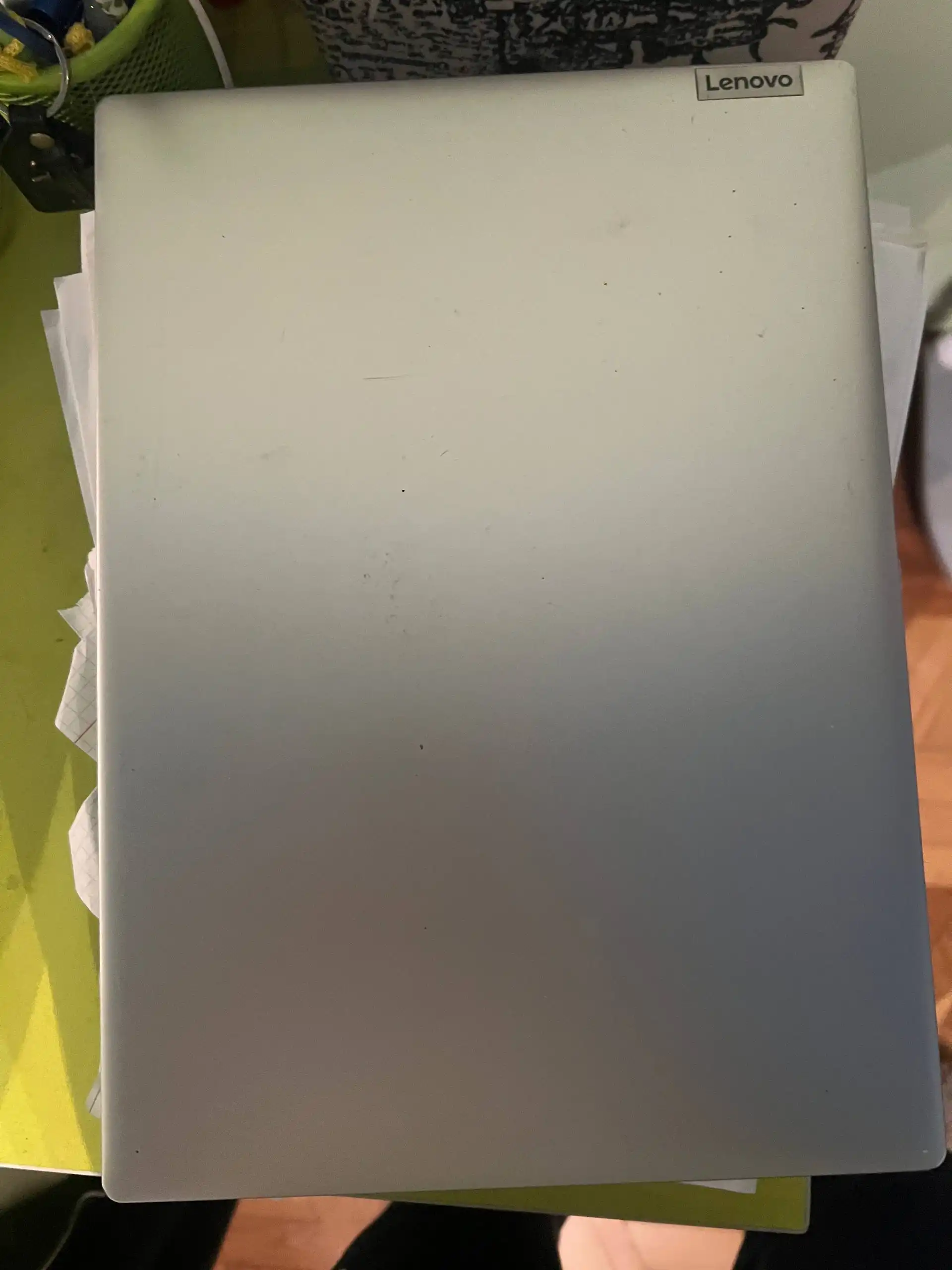 Продам ноутбук в отличном состоянии