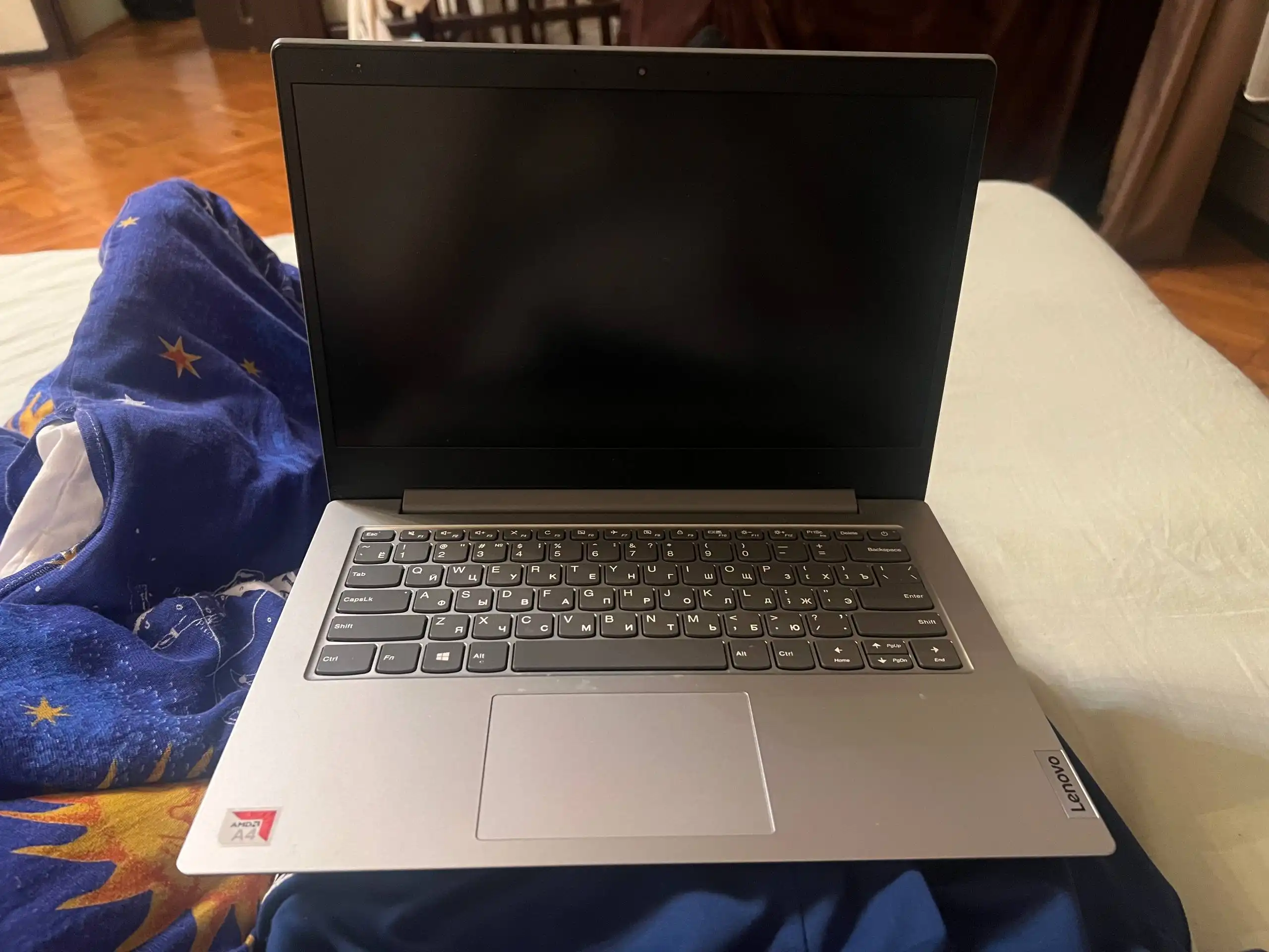 Продам ноутбук в отличном состоянии