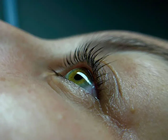 Ламинирование ресниц в Самаре - Услуги в Самара