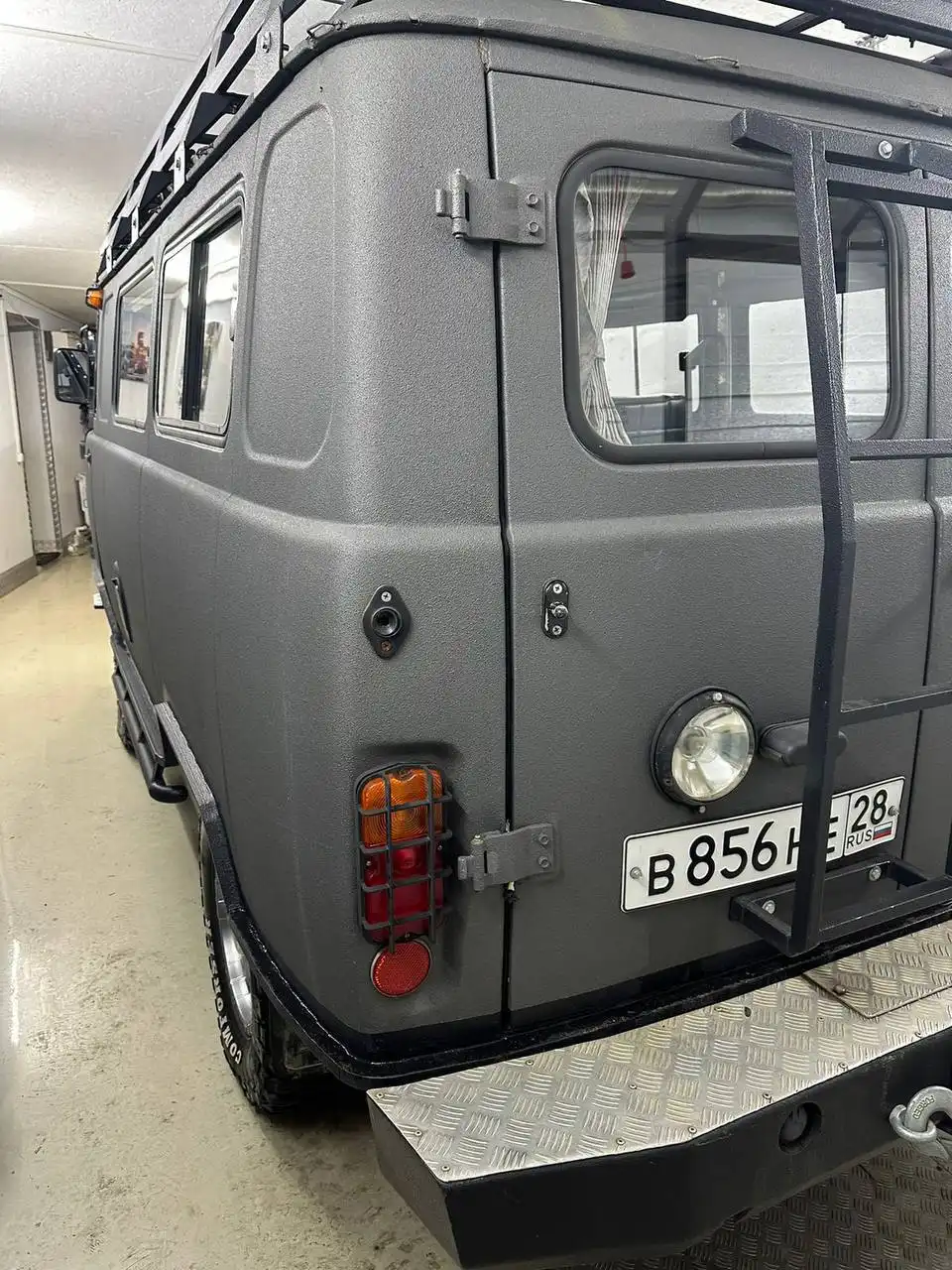 УАЗ Буханка 2010 года - Авто в Неизвестно