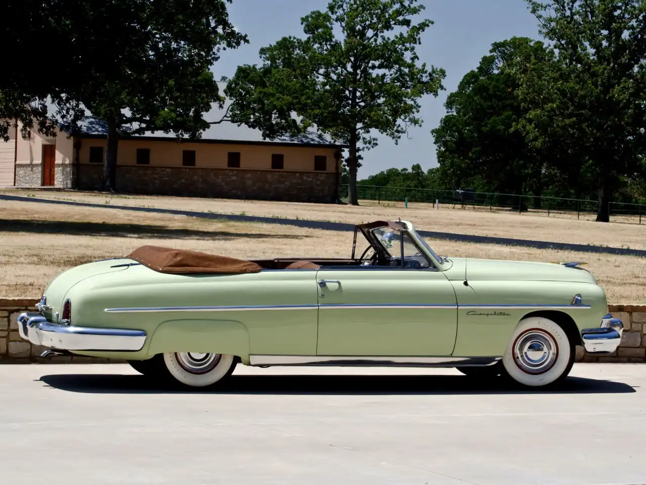 Продажа Lincoln Cosmopolitan Convertible 1951 года - Винтажные автомобили (Авто) в Псков