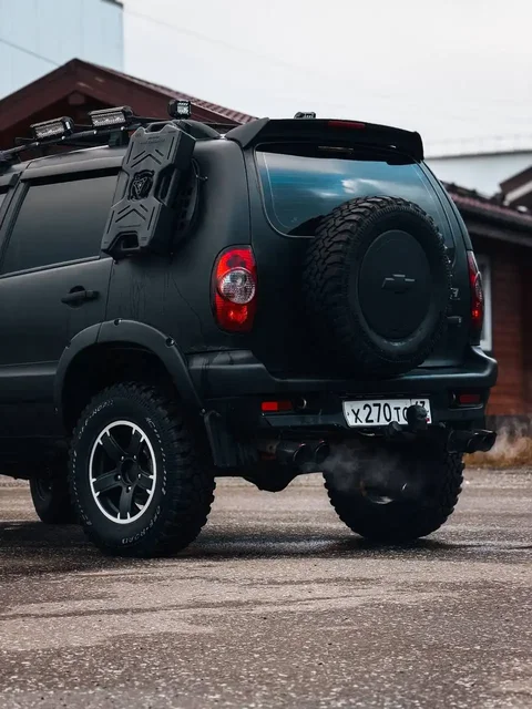 Продажа Нивы Шевроле 2003 года - Запчасти в Данков