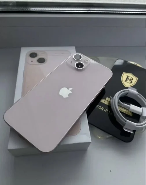 iPhone 13 128GB в отличном состоянии с полным комплектом - Фототехника в Псковская область