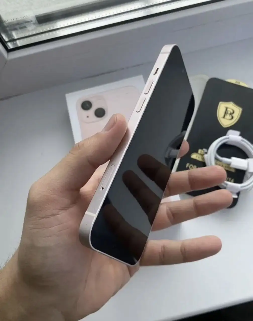 iPhone 13 128GB в отличном состоянии с полным комплектом - Смартфоны (Электроника) в Псковская область