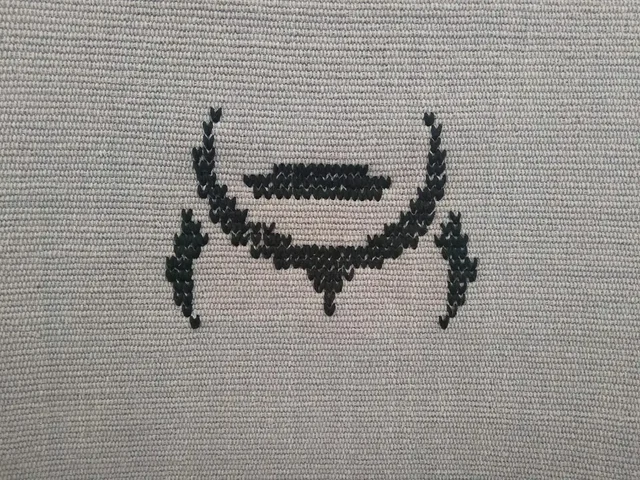 Шарф и накидка с логотипом альянса Amar из игры EVE Online - Вязание и рукоделие в Псков