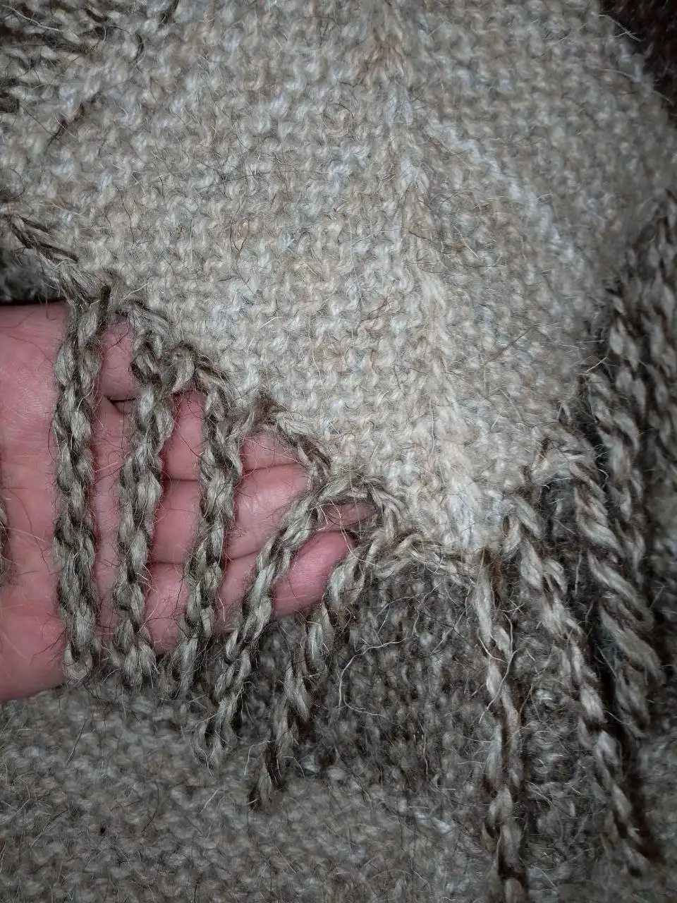 Шерстяной плед ручной работы из пряжи Деревенька - Рукоделие (Хобби и отдых) в Подмосковье