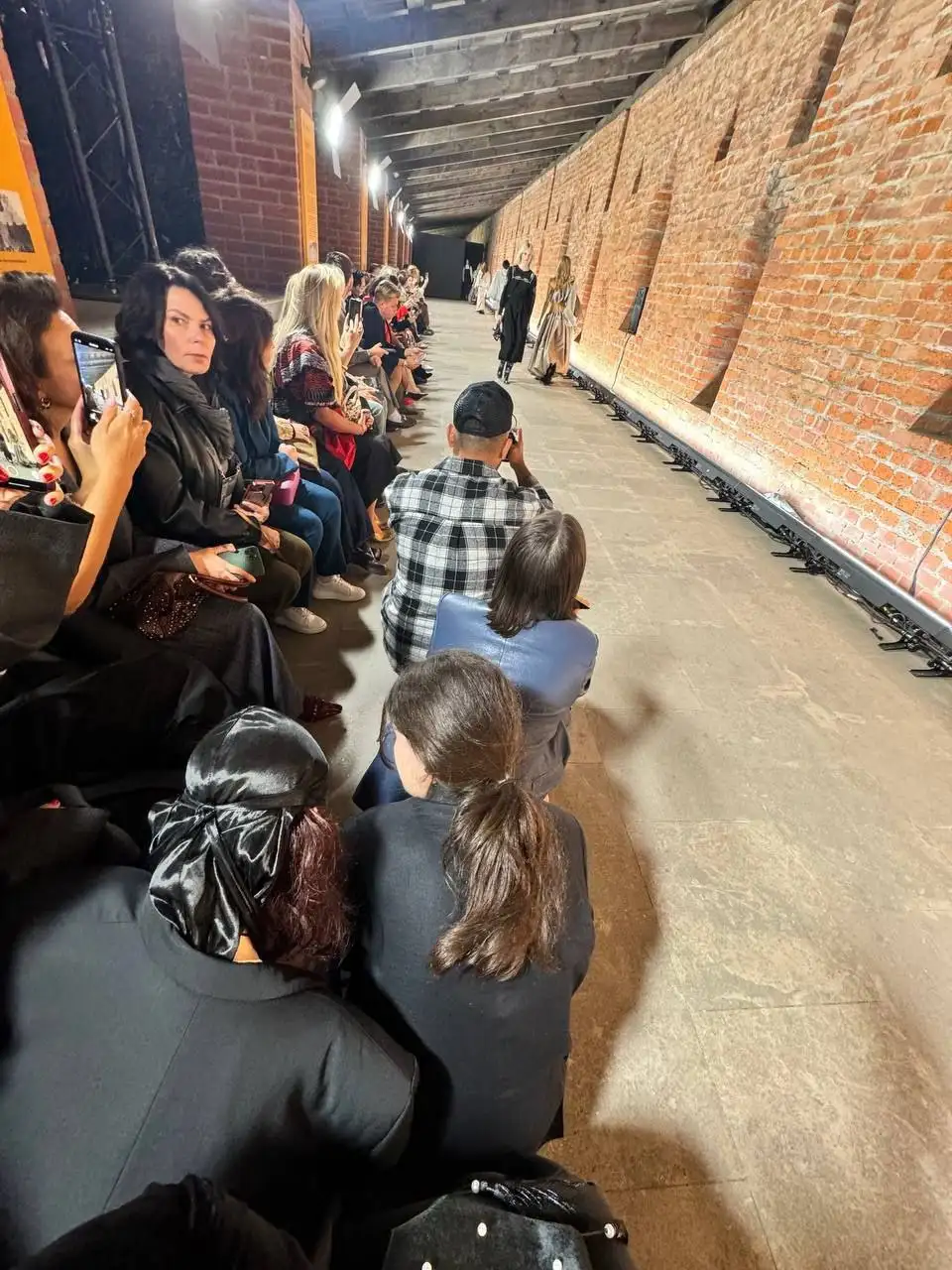 Правила поведения на фэшн-показах - Мода (Хобби и отдых) в Москва