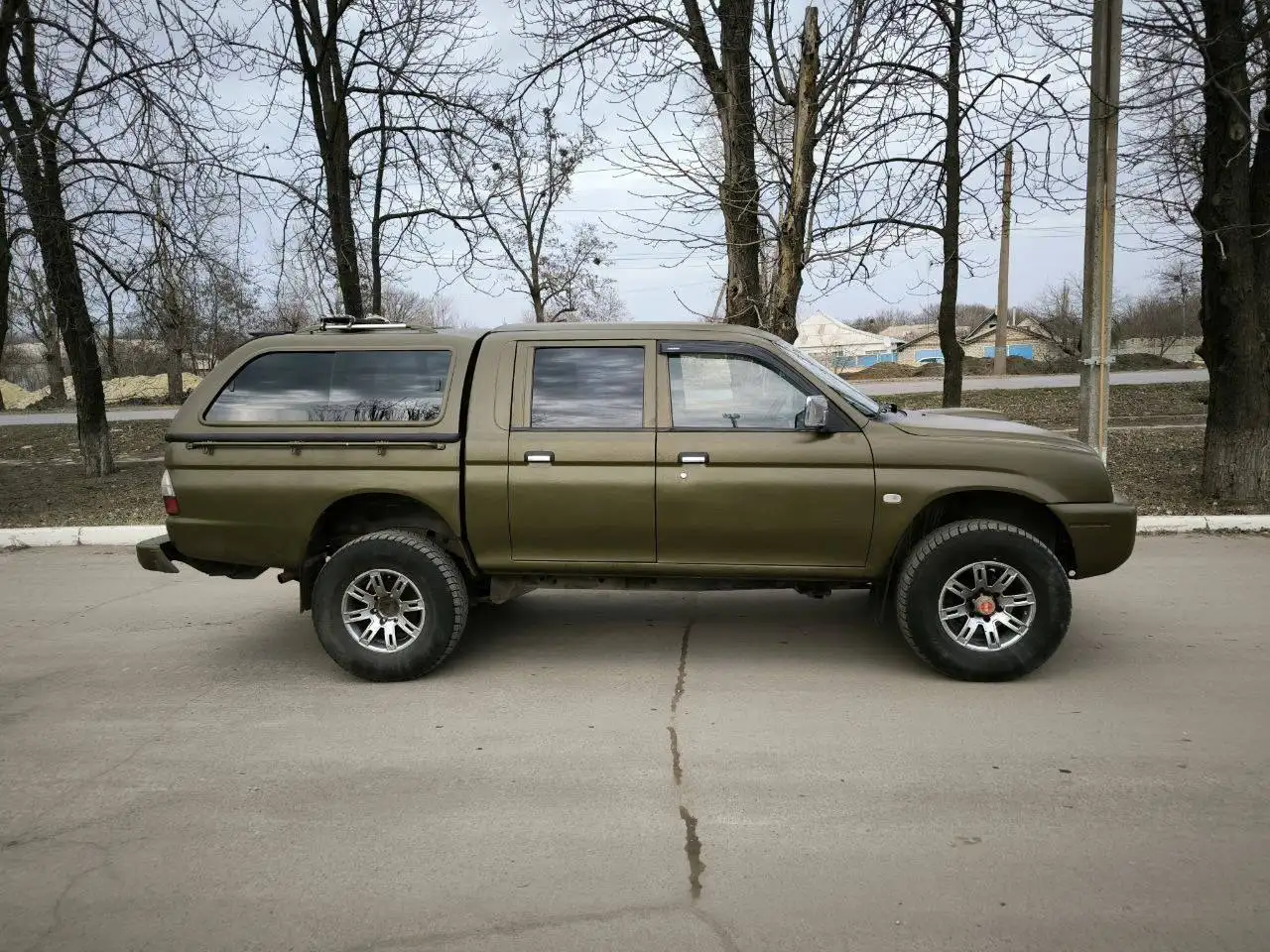 Mitsubishi L200 2005 года - Внедорожники/пикапы (Авто) в Псковская область