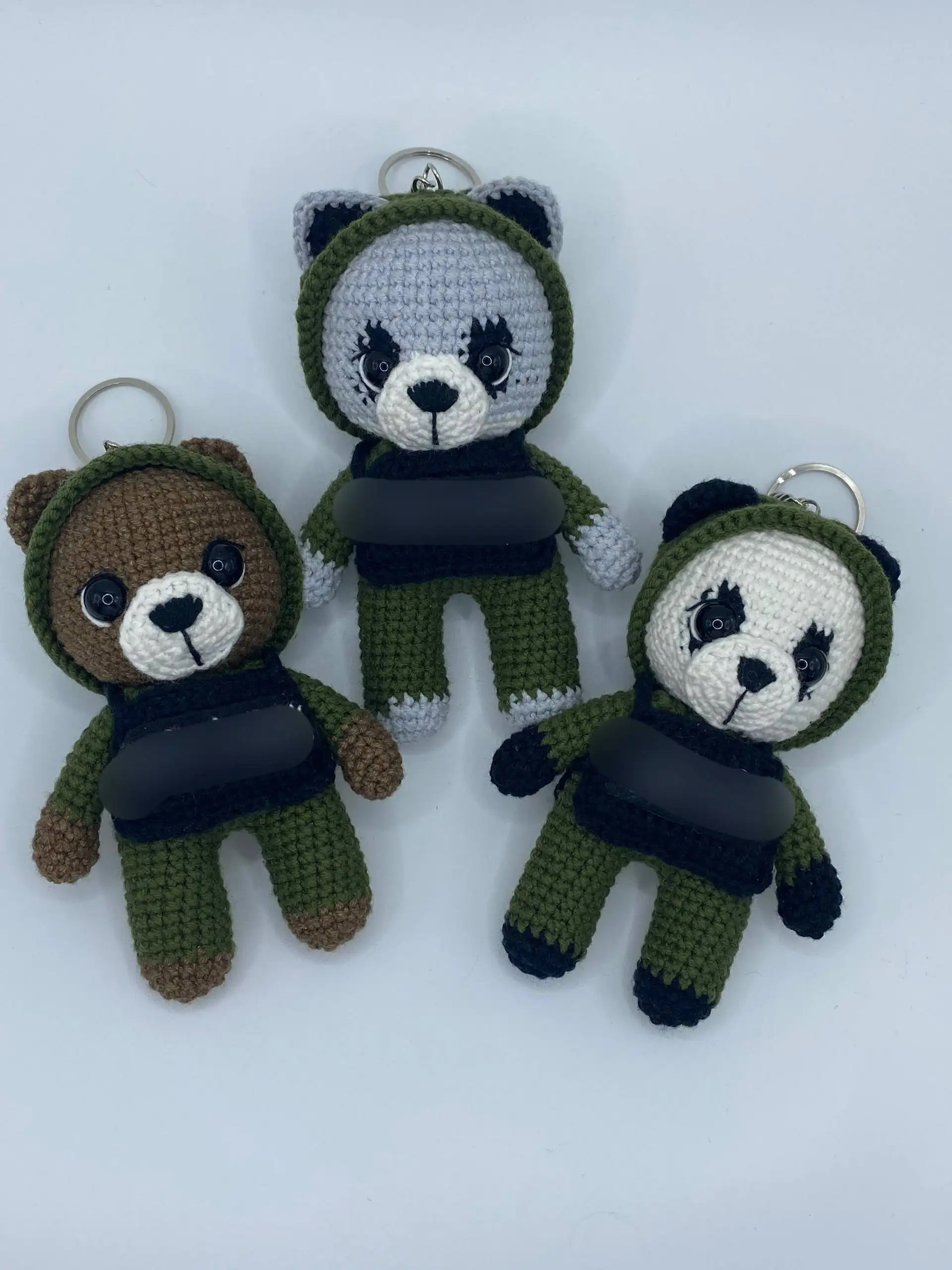 Вязаные игрушки и букет из атласной ленты на заказ - Рукоделие (Хобби и отдых) в Псковская область