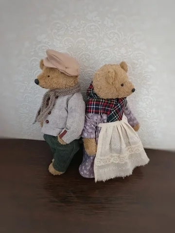 Пара вязаных медведей из мохера - частное объявление в Неизвестно