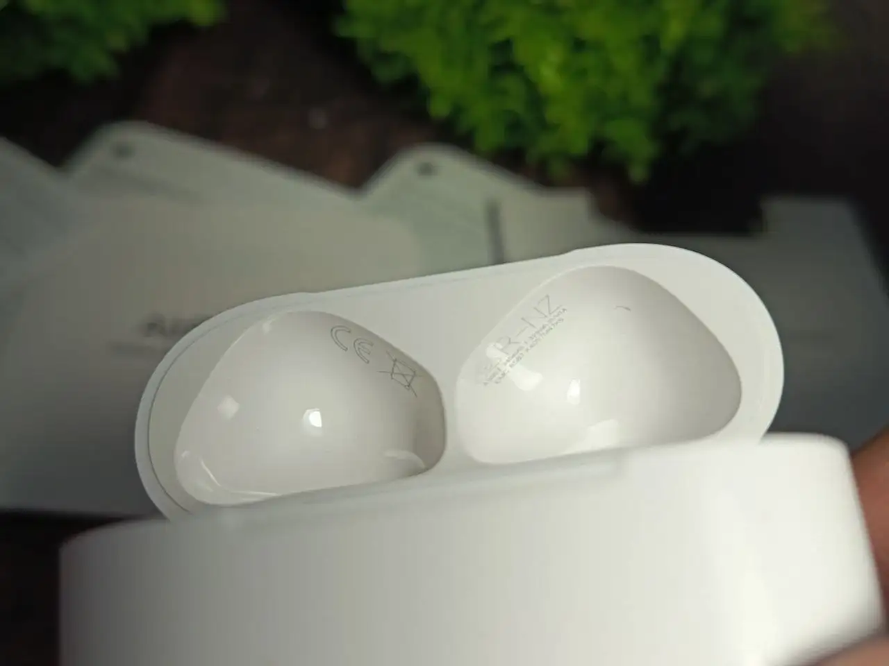 Наушники AirPods 4 - Наушники (Электроника) в Москва