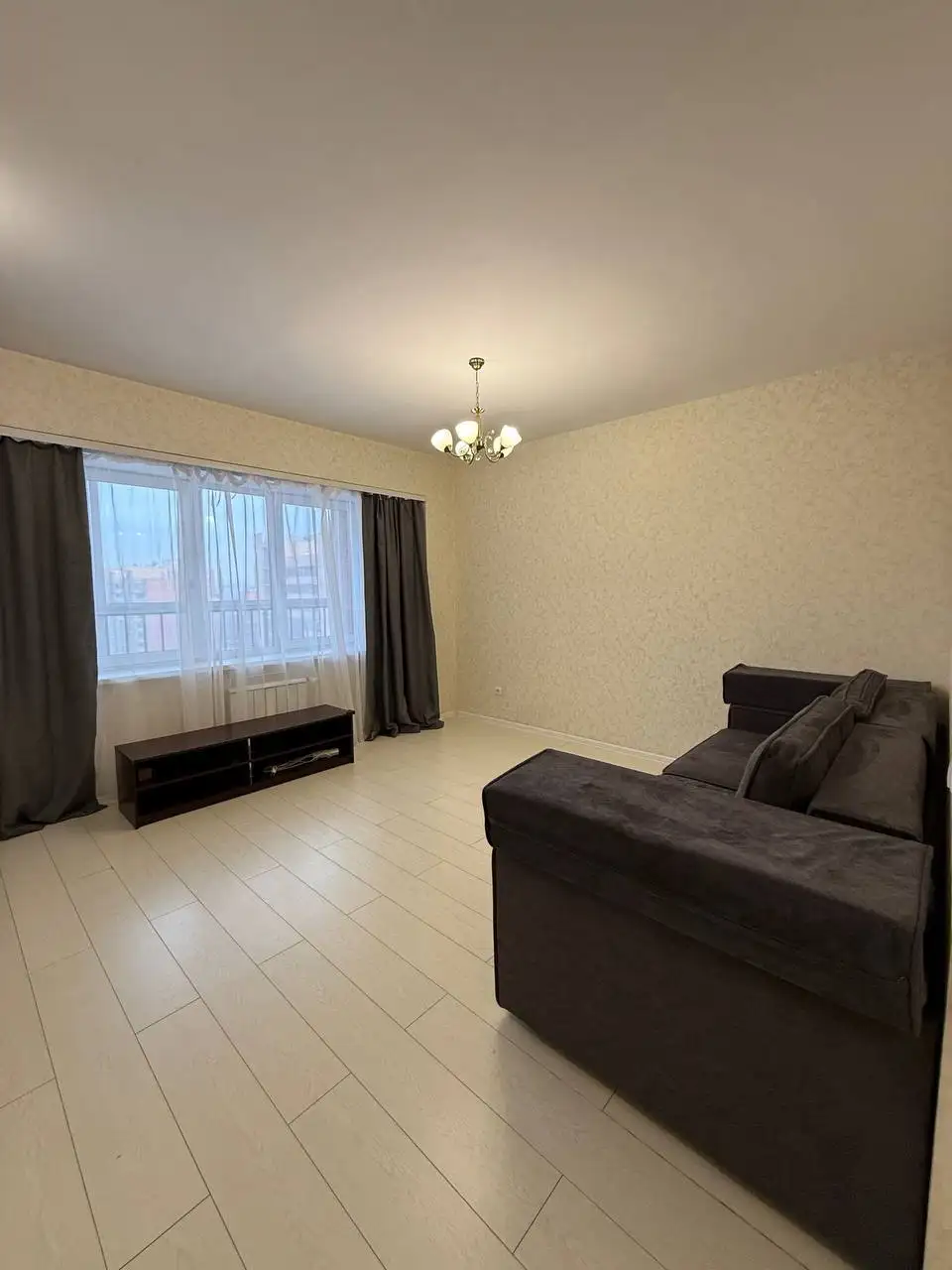 Квартира на Юрия Тена 17 - Квартиры (Недвижимость) в Псков