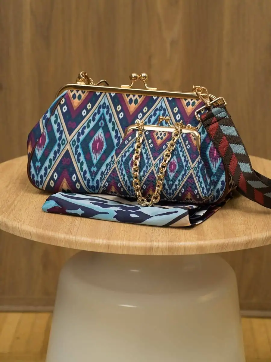 Вязаные спицами сумки и аксессуары - Сумки и аксессуары (Одежда) в Неизвестно