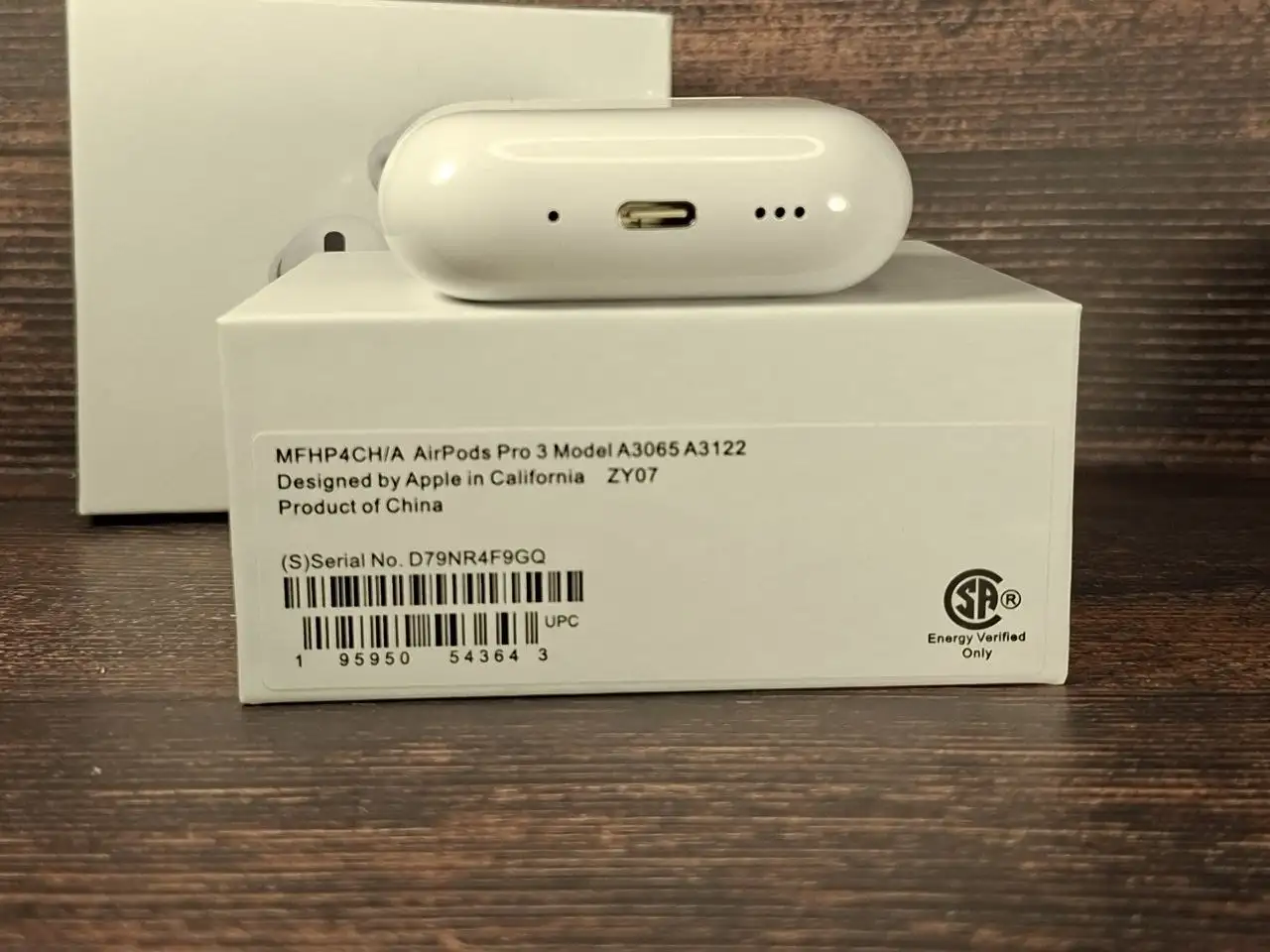 Продаются наушники AirPods pro 2, AirPods pro 3 - Электроника в Москва