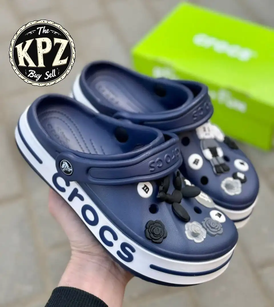 Продажа обуви Crocs и Nike - Обувь (Одежда) в Неизвестно
