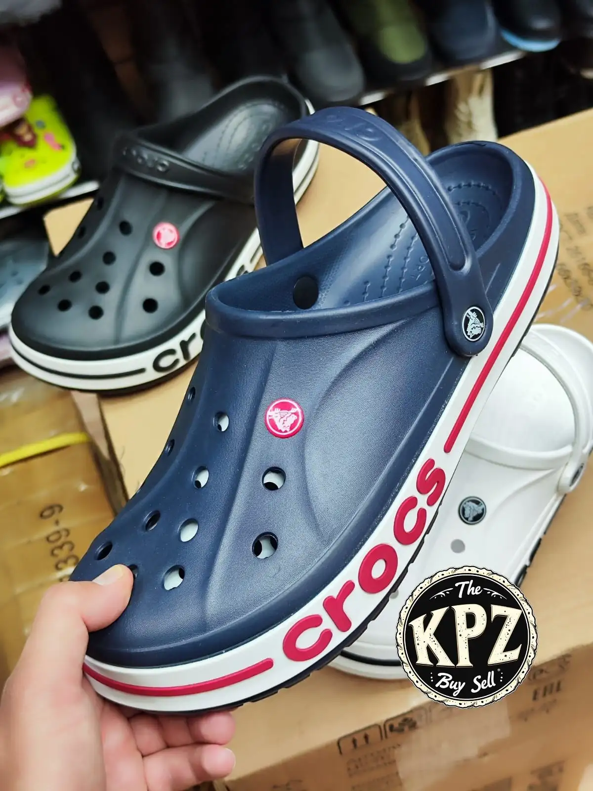 Продажа обуви Crocs и Nike - Обувь (Одежда) в Неизвестно