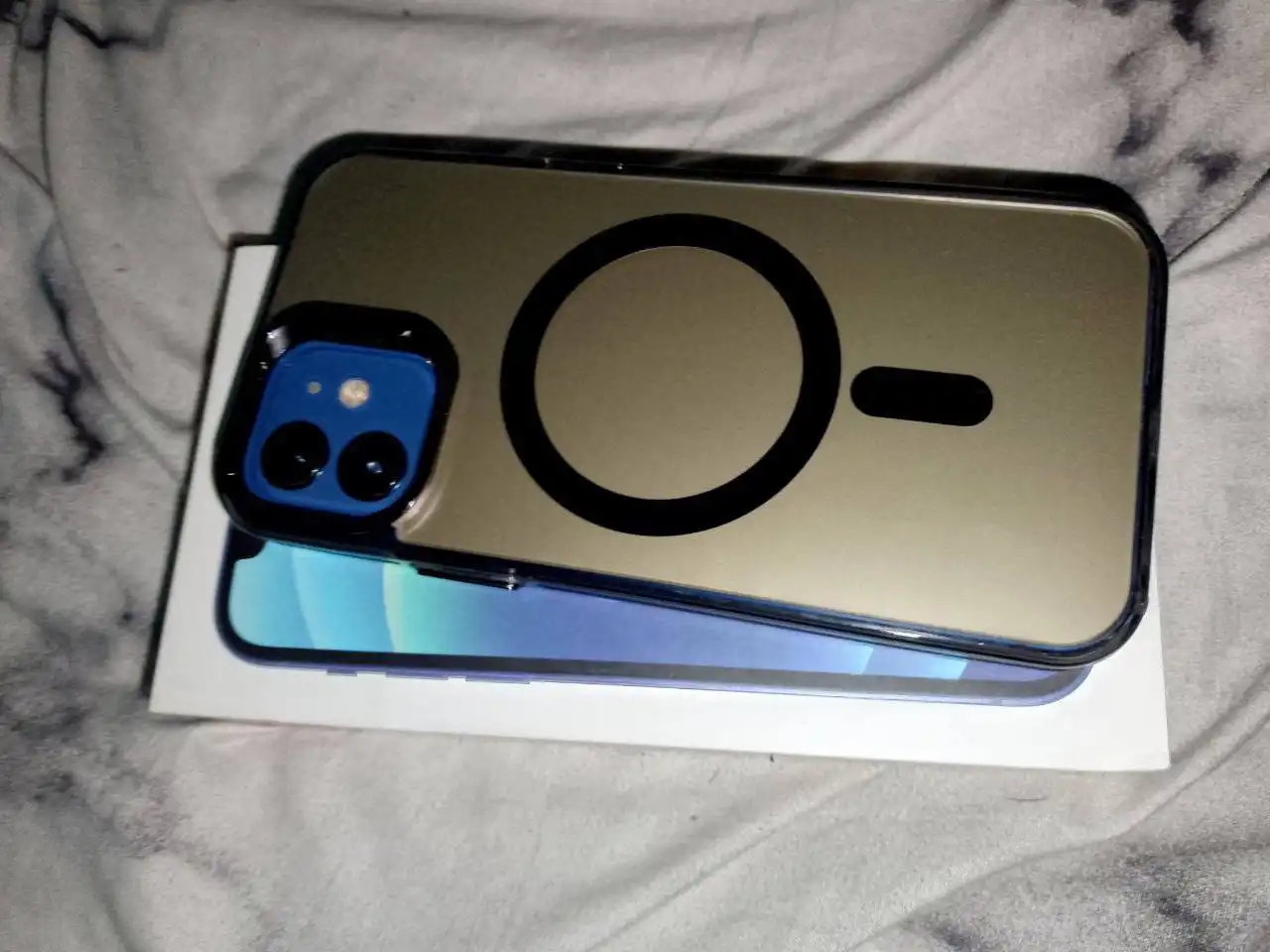 Продам iPhone 12 64гб