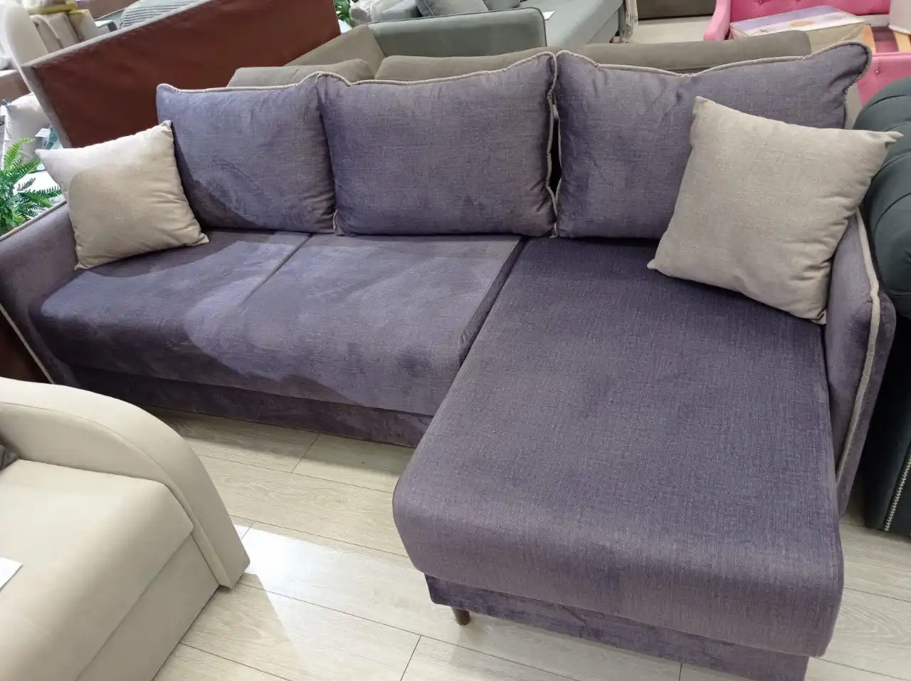 Диван 'Цезарь' с механизмом тик-так