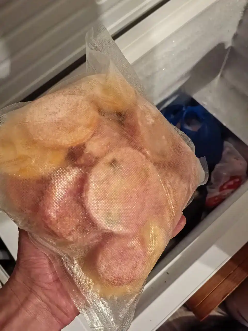 Тыква и помидоры в вакууме, веники для бани с доставкой - Продукты питания, товары для дома (Барахолка) в Тюмень