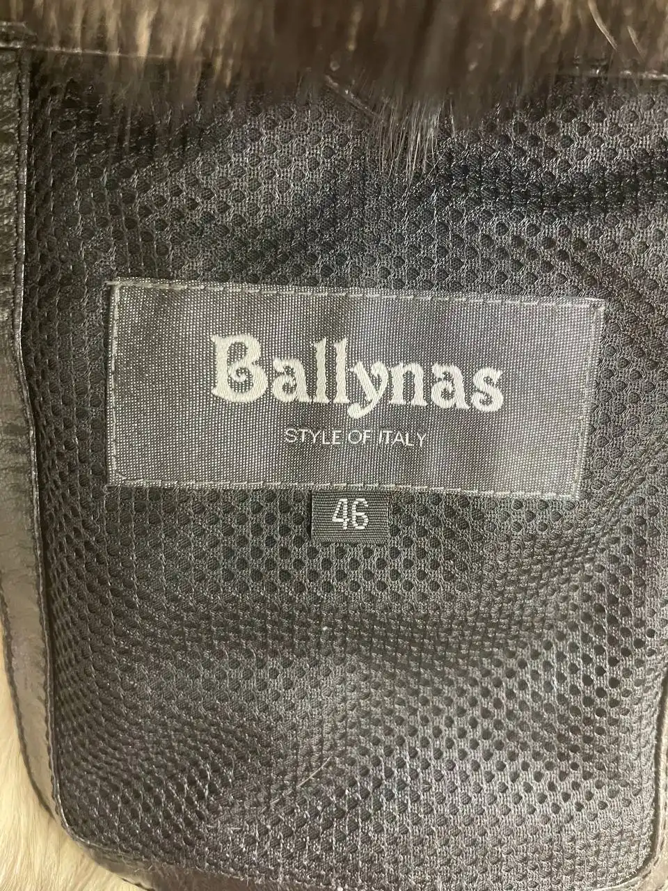 Мужская кожаная куртка Ballynas STYLE OF ITALY с мехом волка - Верхняя одежда (Одежда) в Тюмень