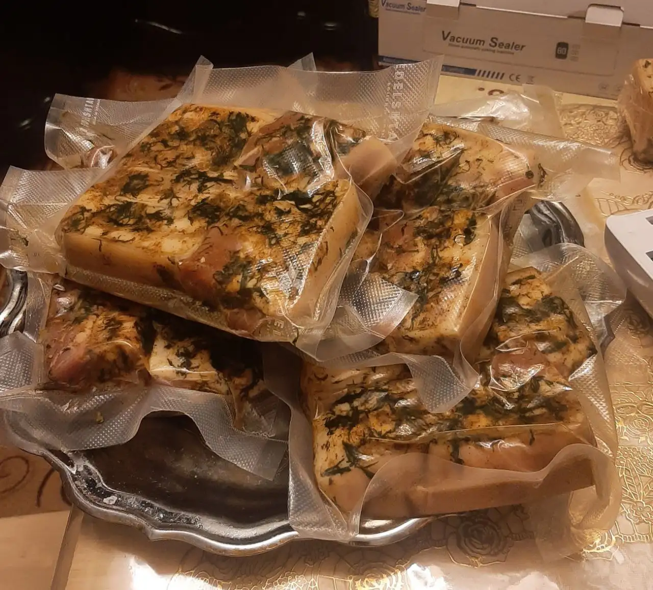 Копчености из свинины и курицы - Кулинарные услуги (Услуги) в Тюмень