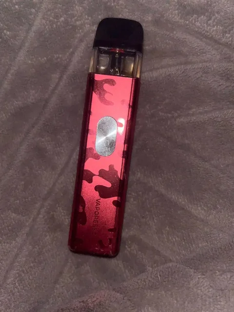 Продам iCross 4 Mini с небольшими коцками, картридж неделя - Вейп в Липецк