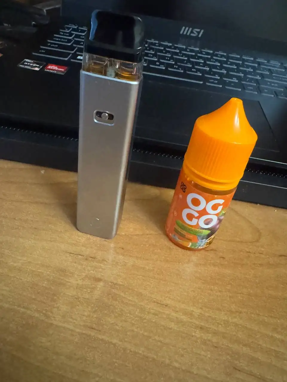 Продам IKUS ROS PRO с жидкостью Oggo - Электронные сигареты (Хобби и отдых) в Липецк