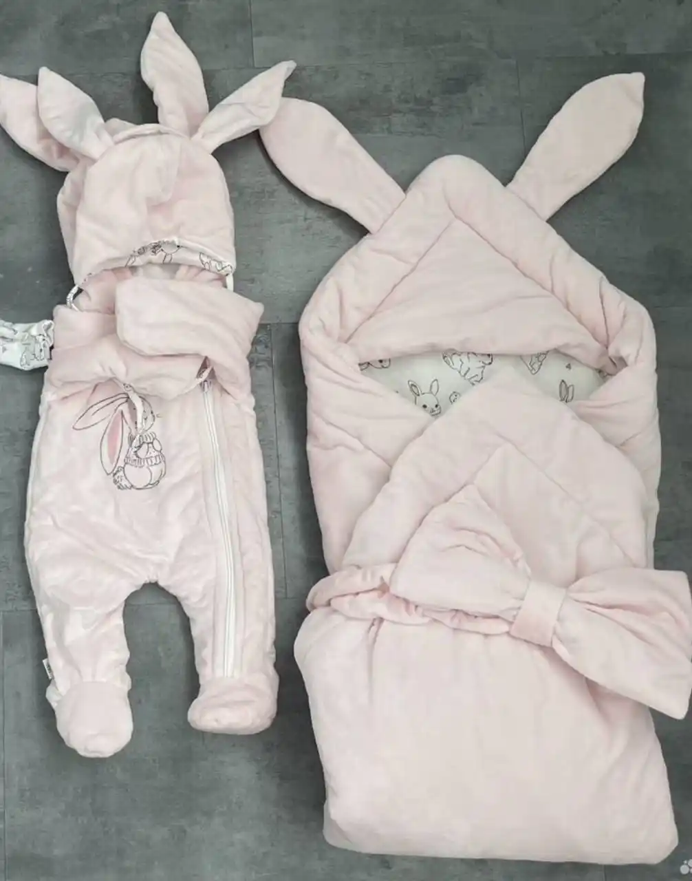 Зимний конверт с бантом на выписку и комбинезон с шапочкой - Товары для детей в Неизвестно