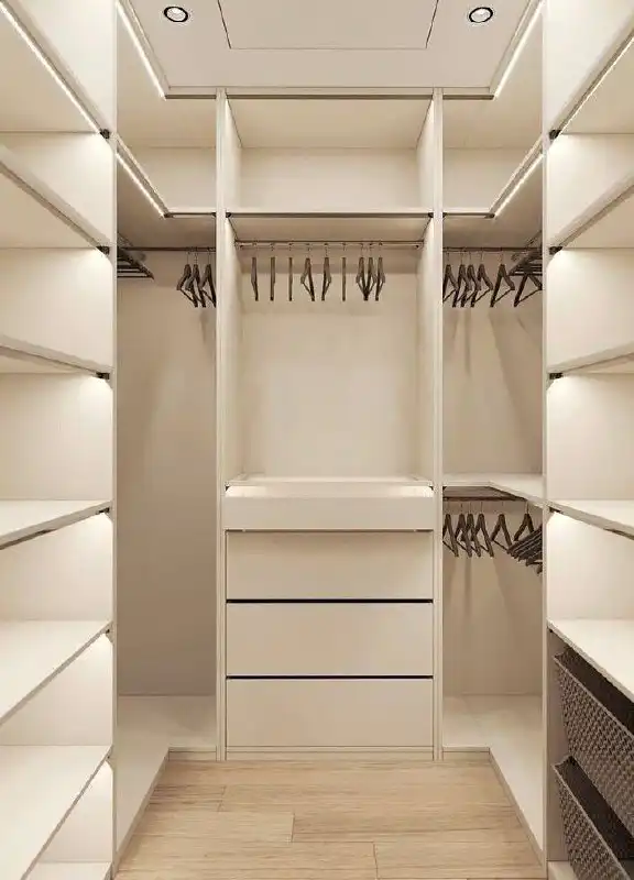 Проектирование и изготовление гардеробных на заказ в Оренбурге