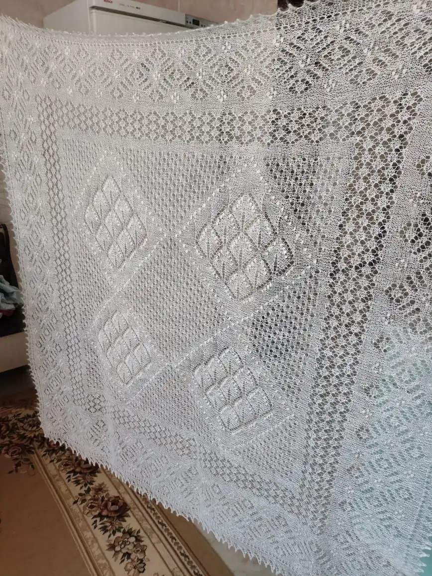 Пуховые изделия ручной работы