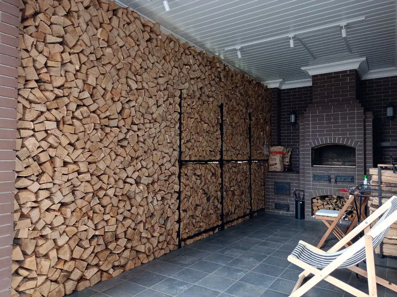 Продам дрова дубовые 3 куба