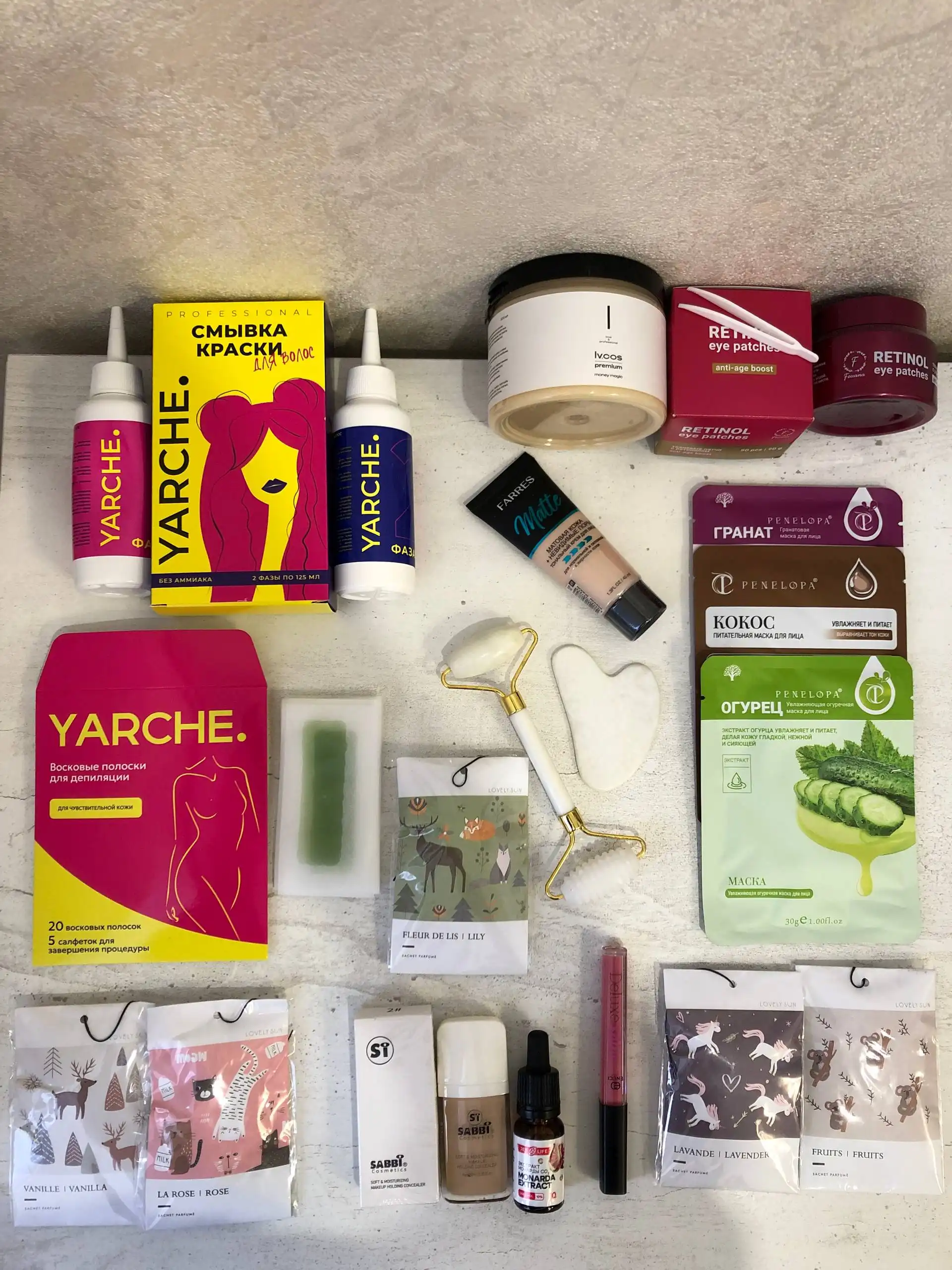 Набор новой косметики и уходовых средств - Косметика (Красота и здоровье) в Оренбург