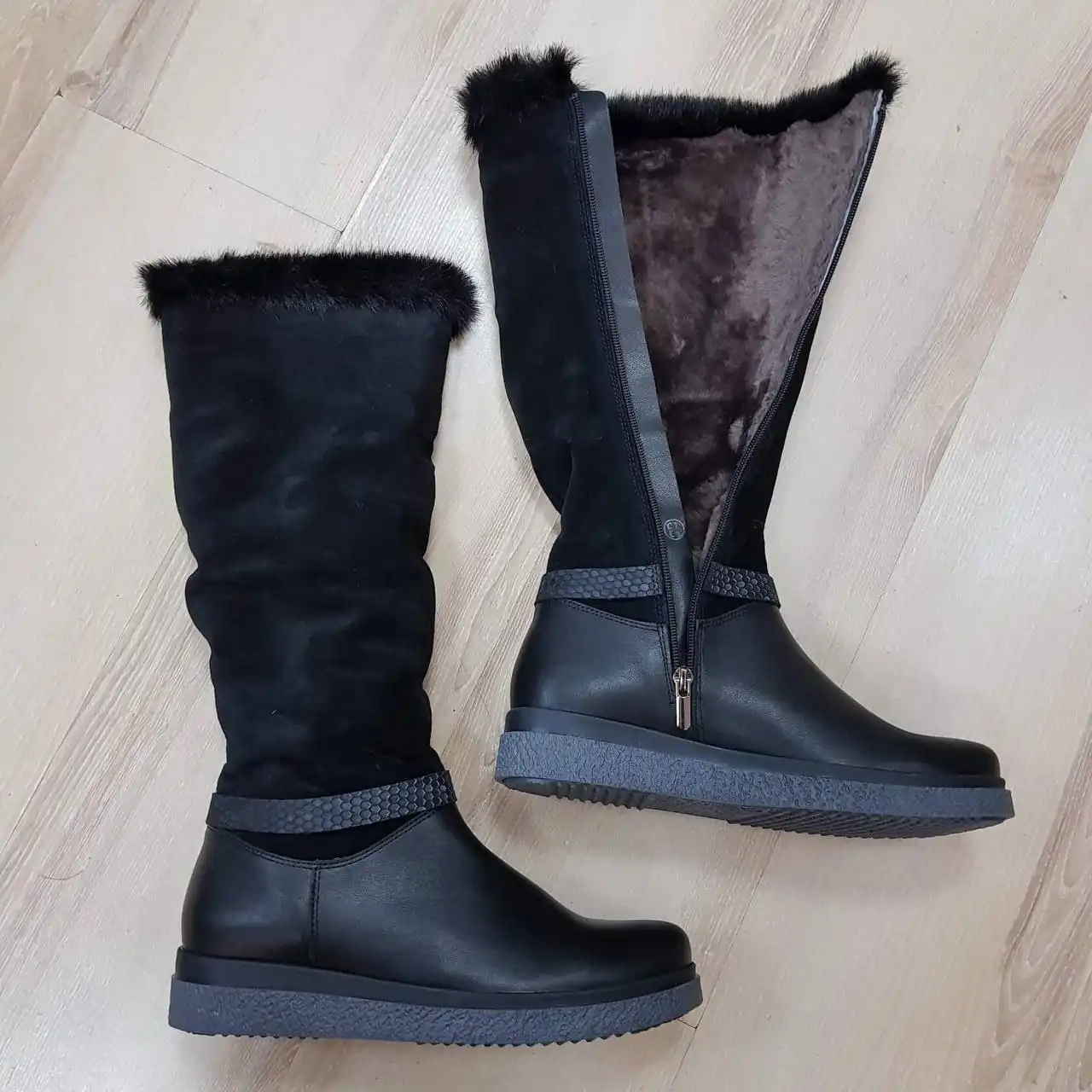 Зимняя обувь нат мех и кожа 38, 39 размер