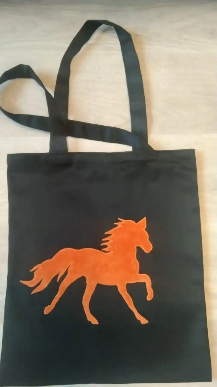 Сумка для стиля или подарка на Новый год