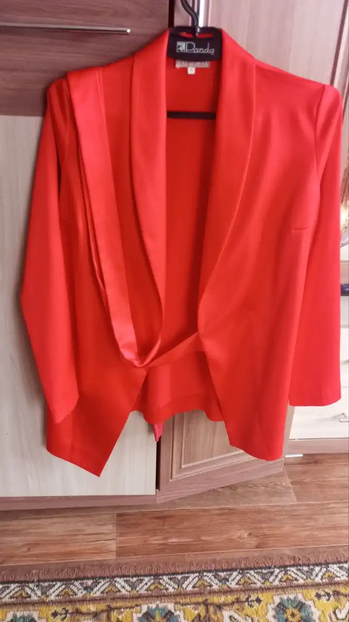 Пиджак новый размер 46-48