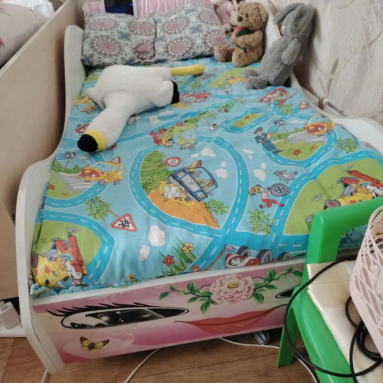 Отдам кровать б/у