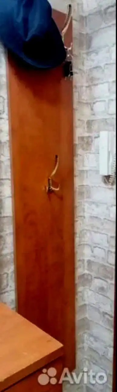 Продам прихожую б/у