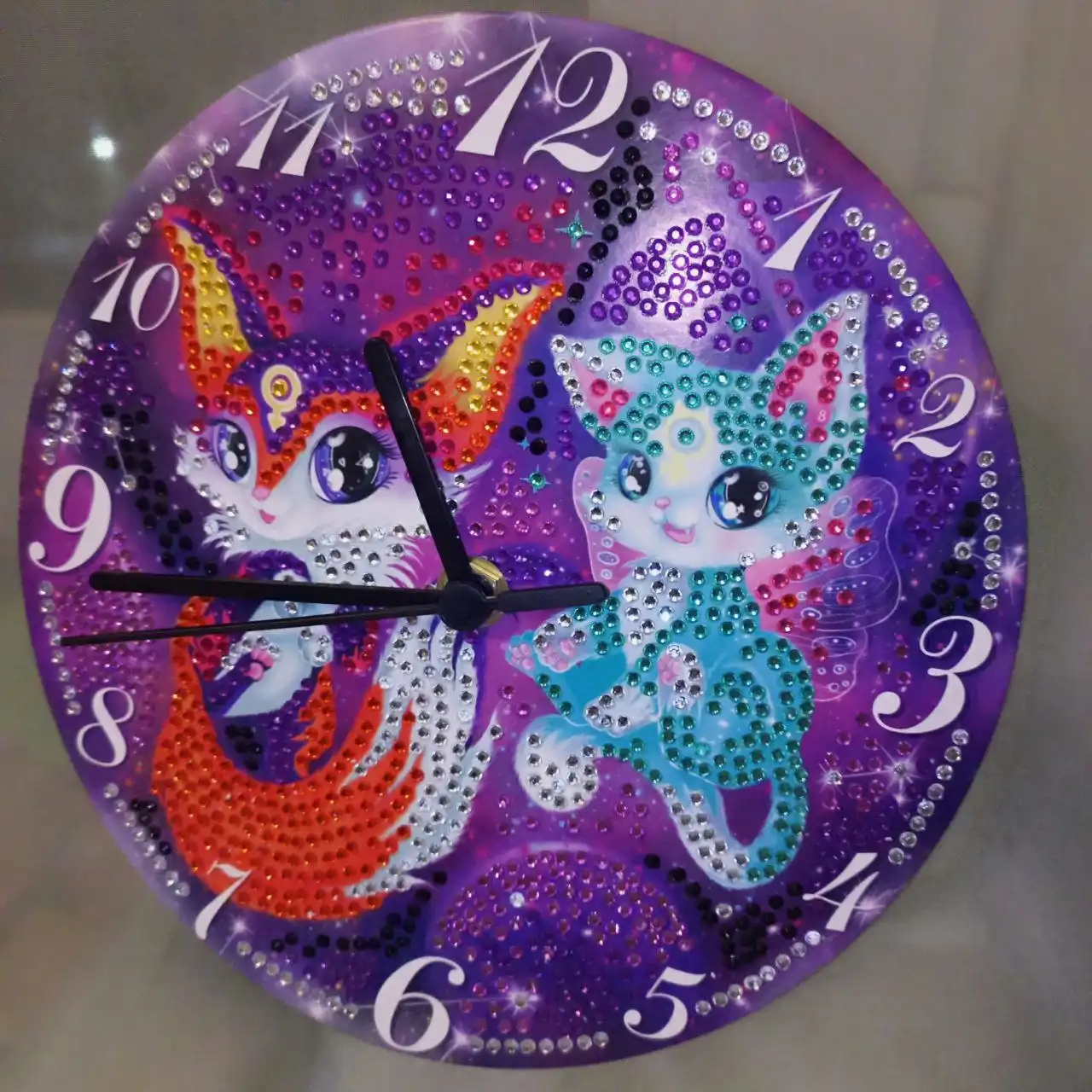 Часы из страз ручная работа - Часы (Барахолка) в Ангарск