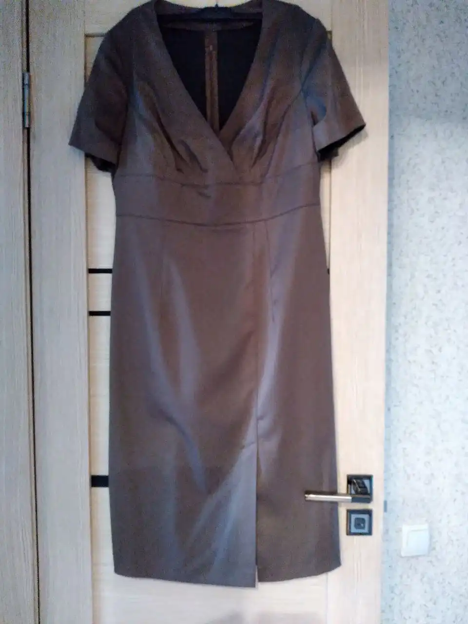 Продажа платьев размер 50-52 - Женская одежда (Одежда) в Ангарск