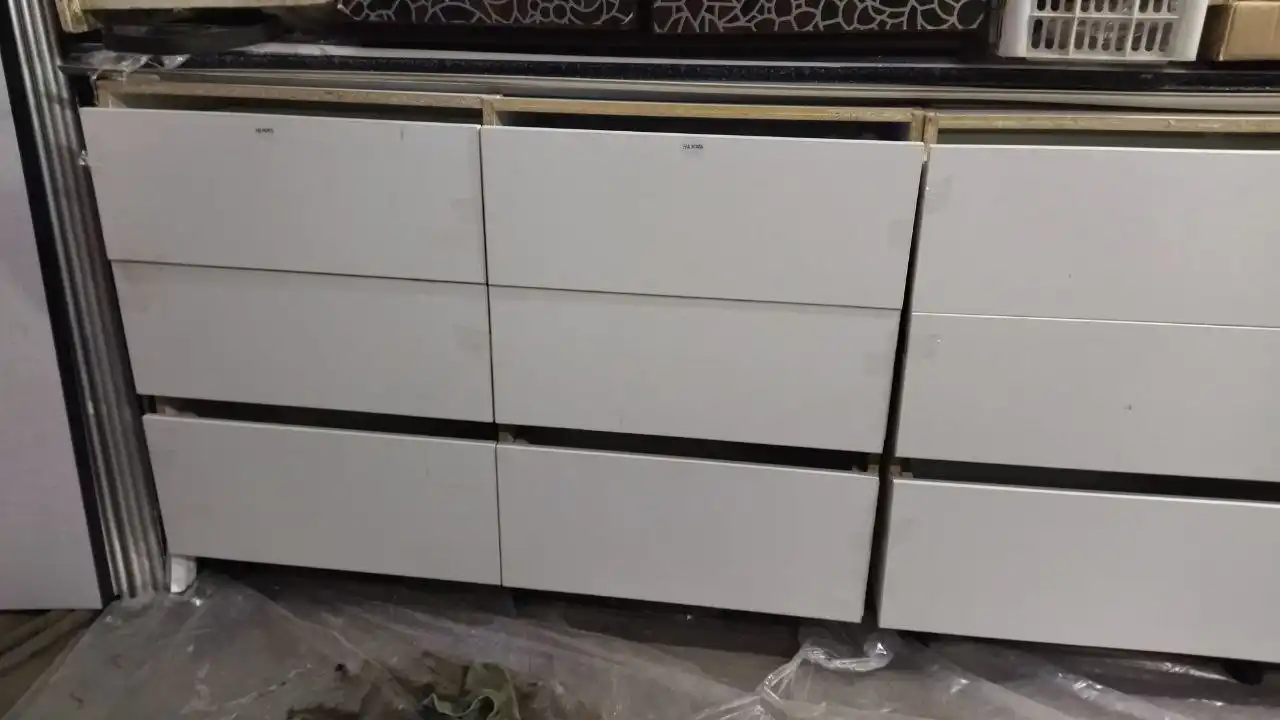 Тумба сборная белая с ящиками - Мебель (Для дома и дачи) в Ангарск